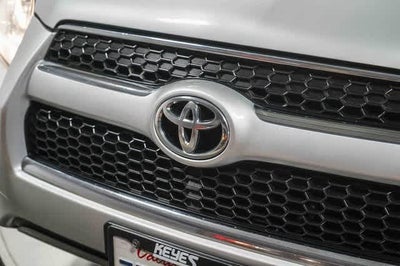 Toyota RAV4 Limited 2012