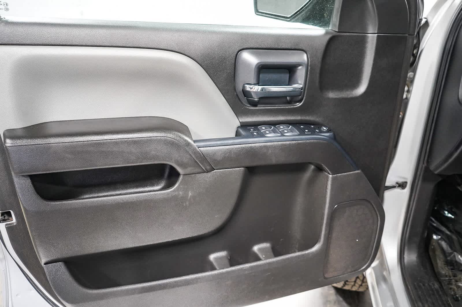 Chevrolet Silverado 1500 Custom 2018