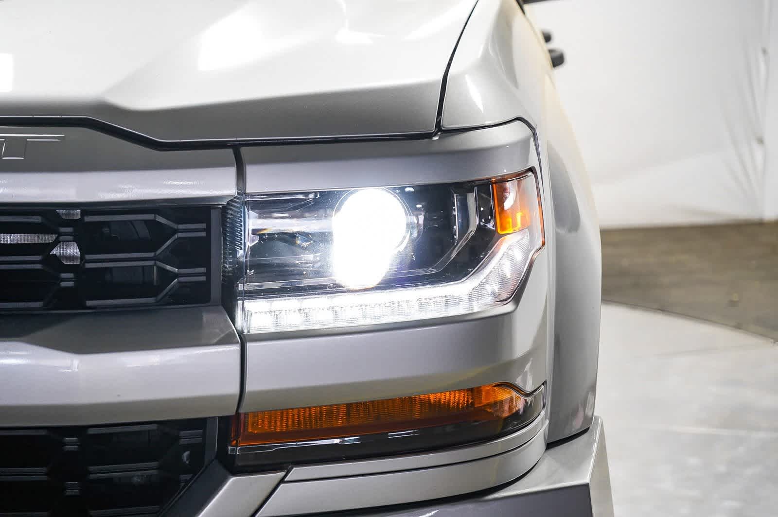 Chevrolet Silverado 1500 Custom 2018