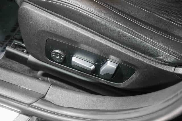 BMW Serie 3 330e 2022