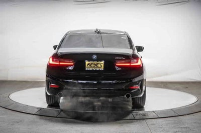 BMW Serie 3 330e 2022