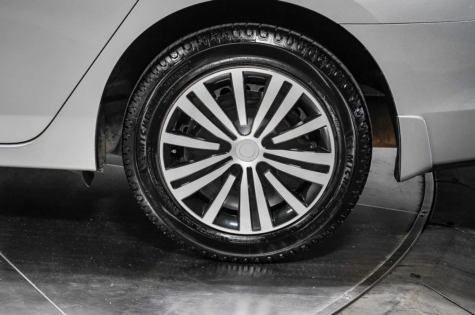 Nissan Sentra SV 2016