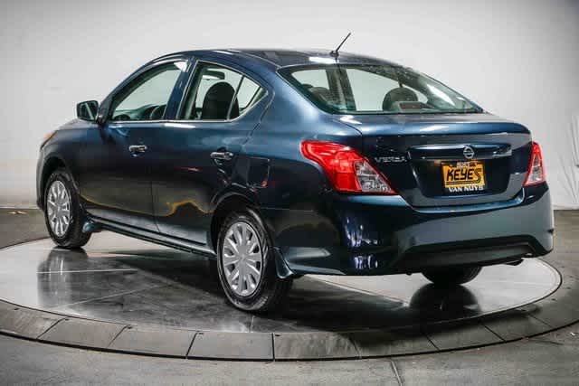 Nissan Versa S 2016