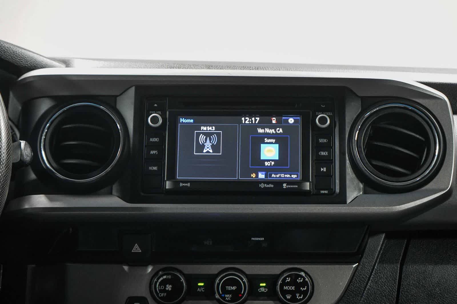 Toyota Tacoma SR5 2017