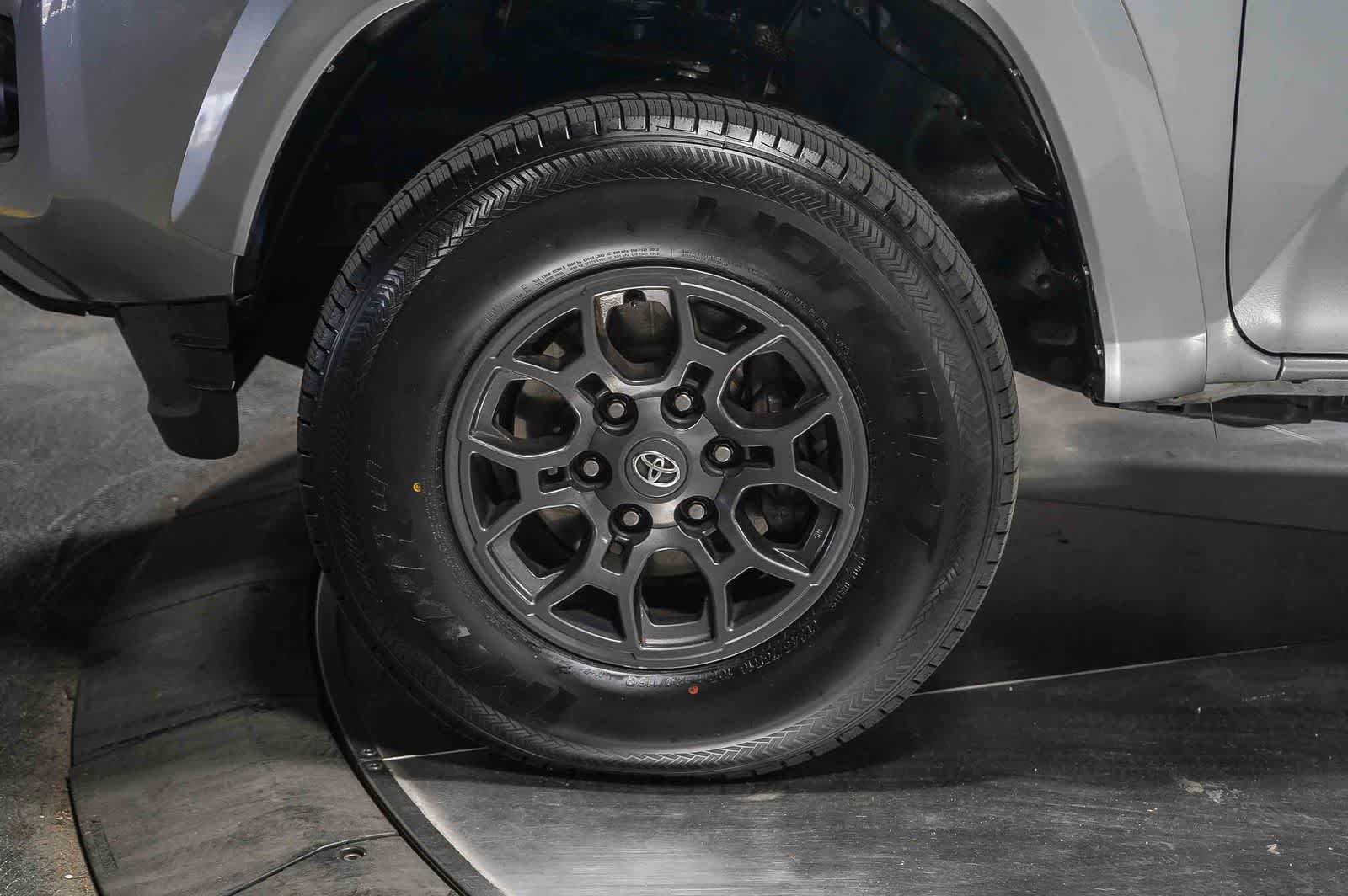 Toyota Tacoma SR5 2017