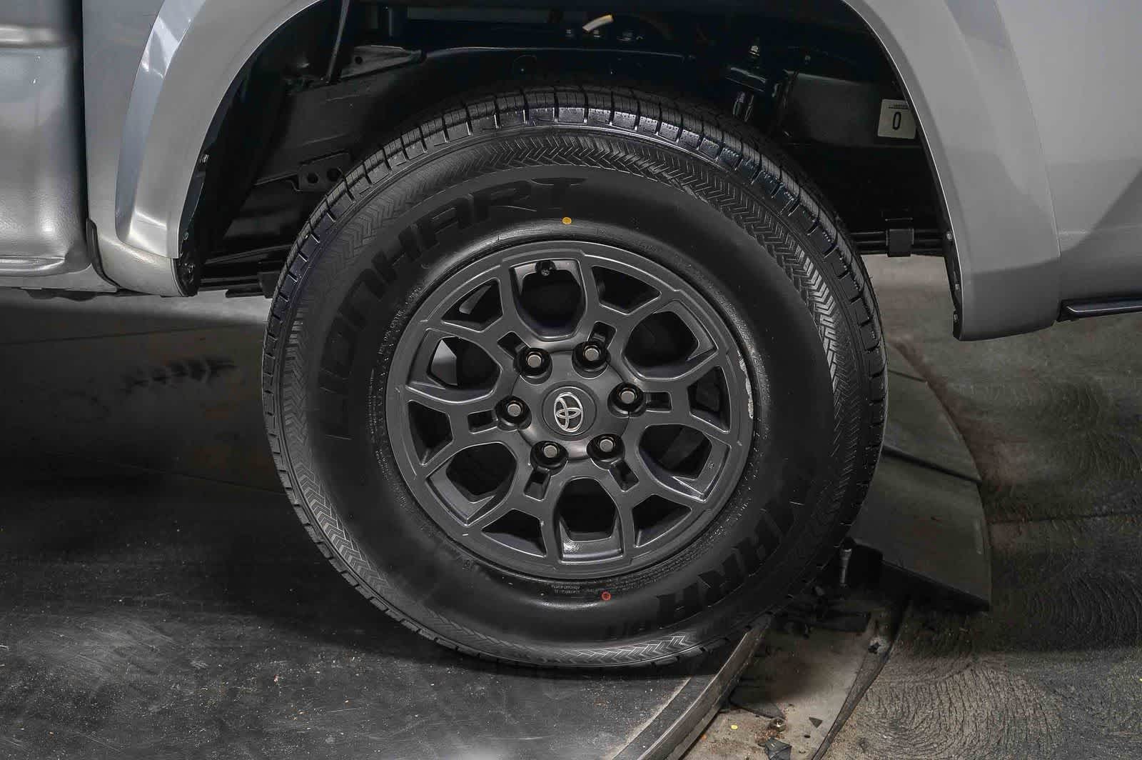 Toyota Tacoma SR5 2017