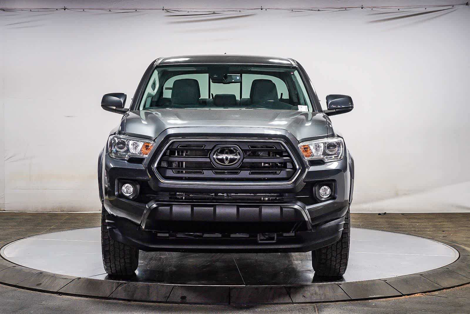 Toyota Tacoma SR5 2019