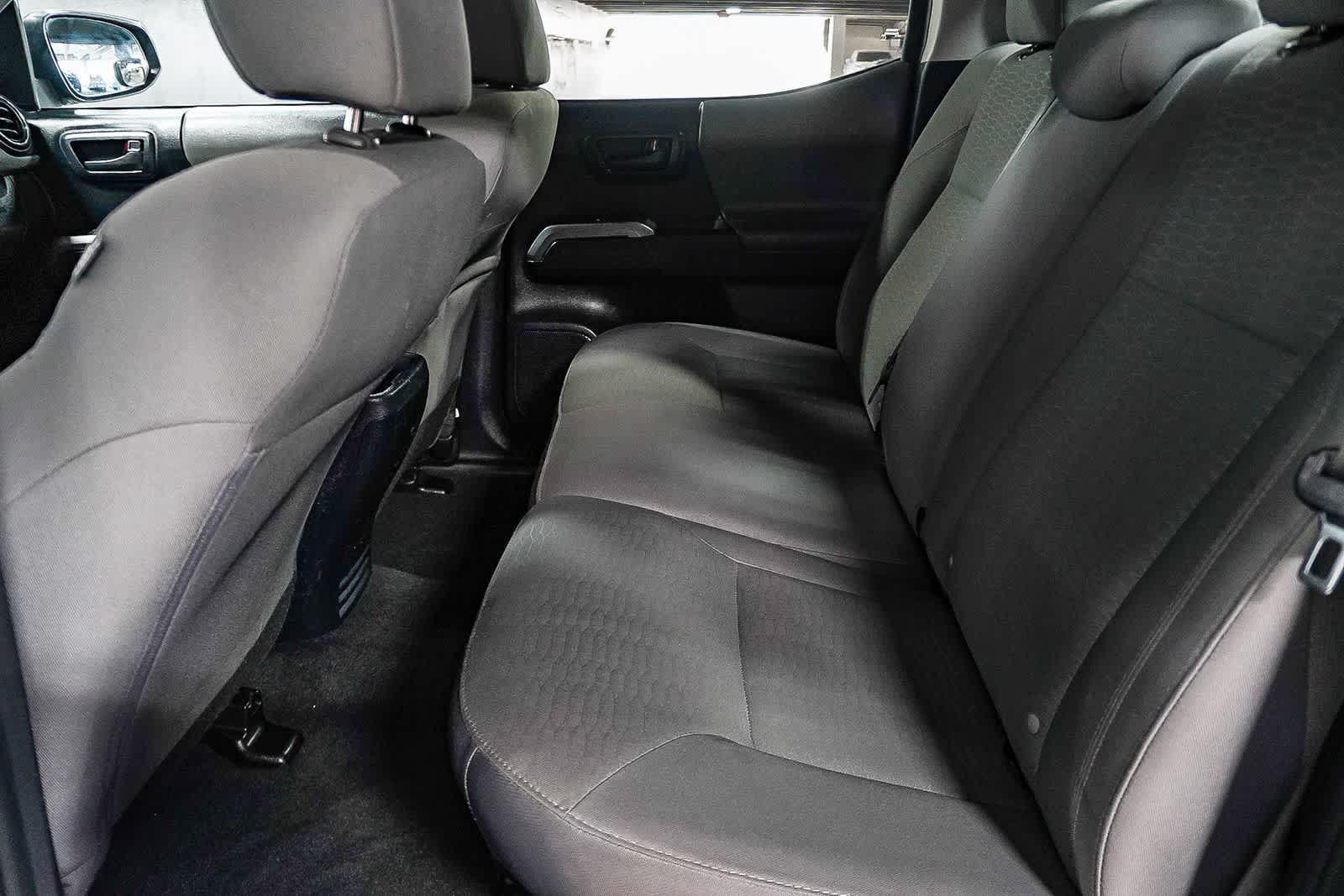 Toyota Tacoma SR5 2019