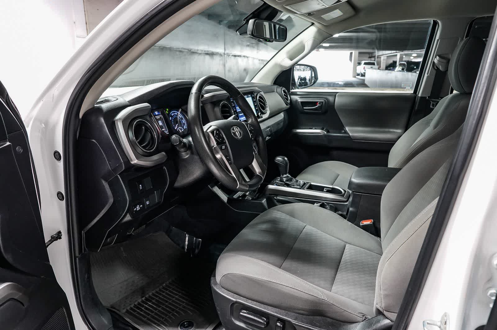 Toyota Tacoma SR5 2023