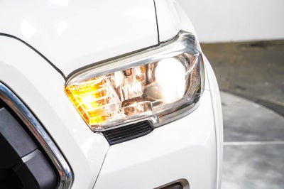 Toyota Tacoma SR5 2023