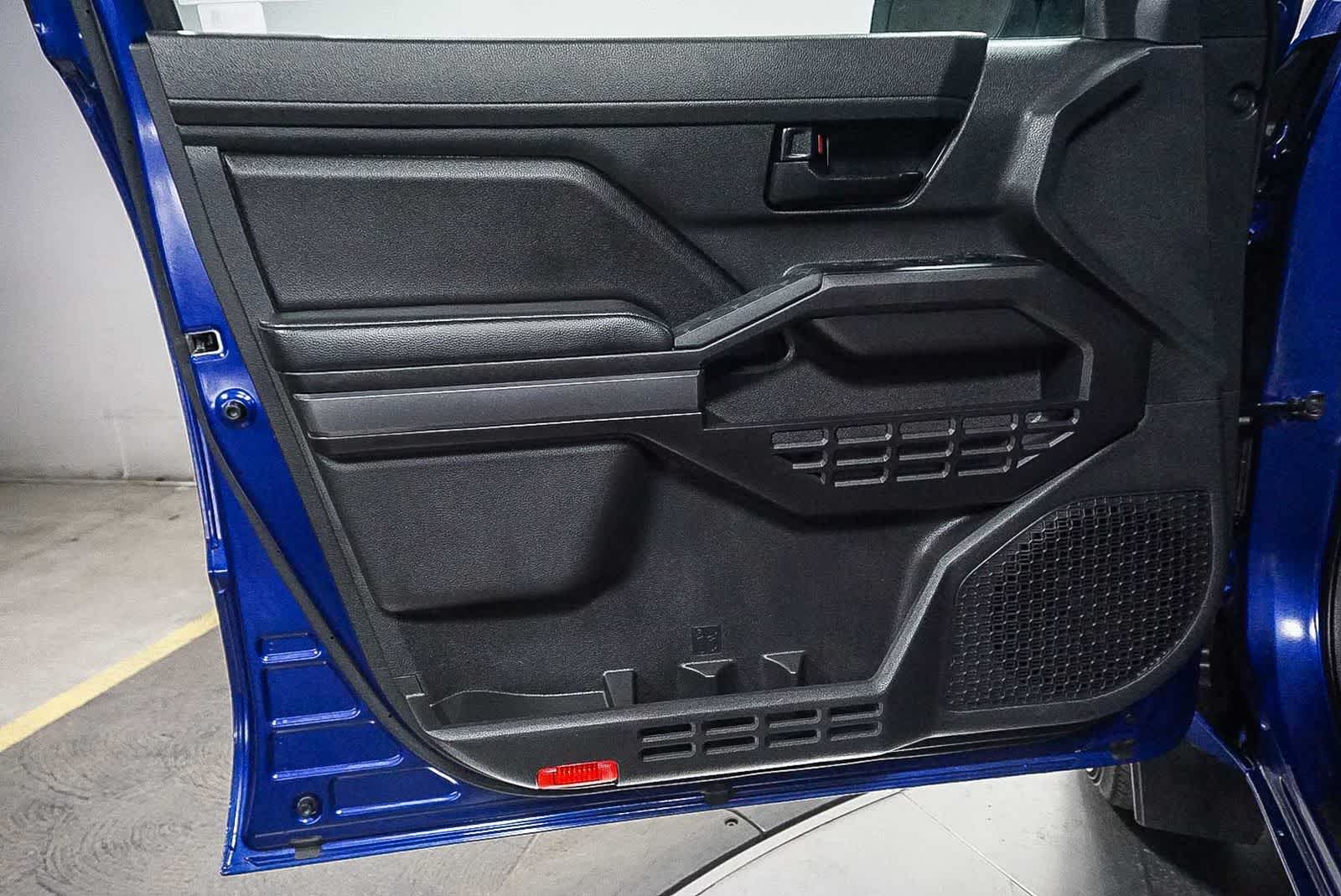 Toyota Tacoma SR5 2024