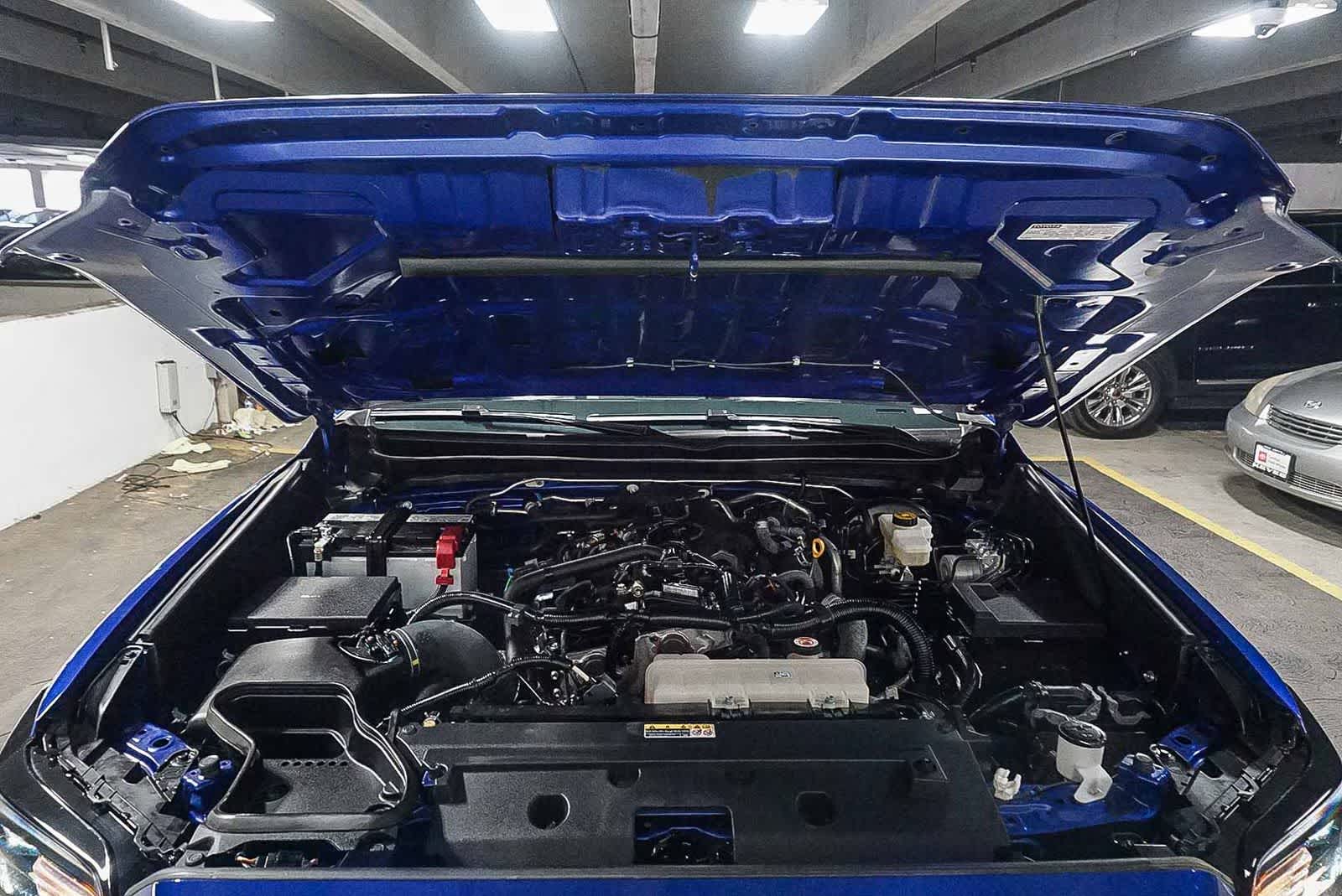 Toyota Tacoma SR5 2024