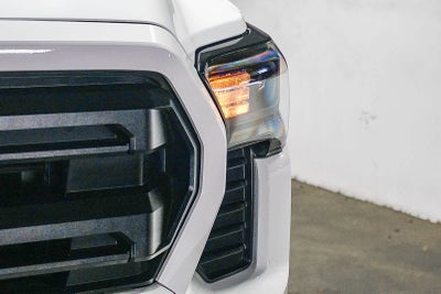 Toyota Tacoma SR5 2024