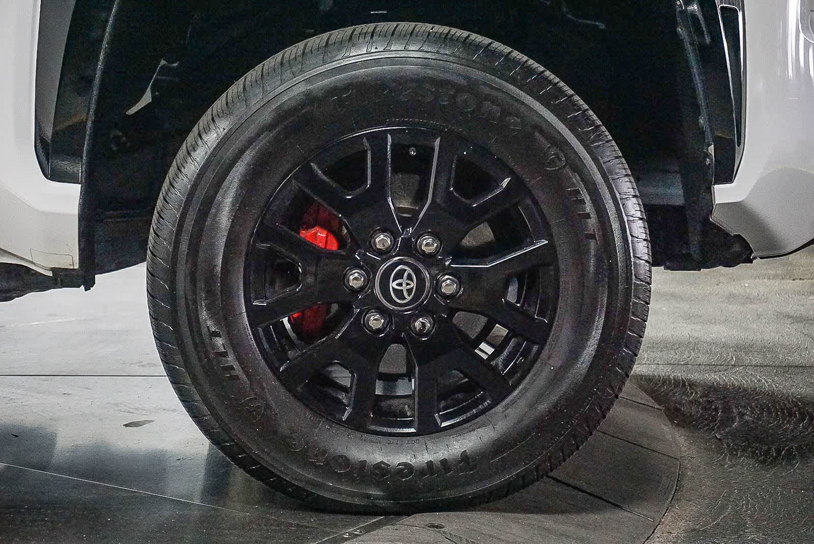 Toyota Tacoma SR5 2024