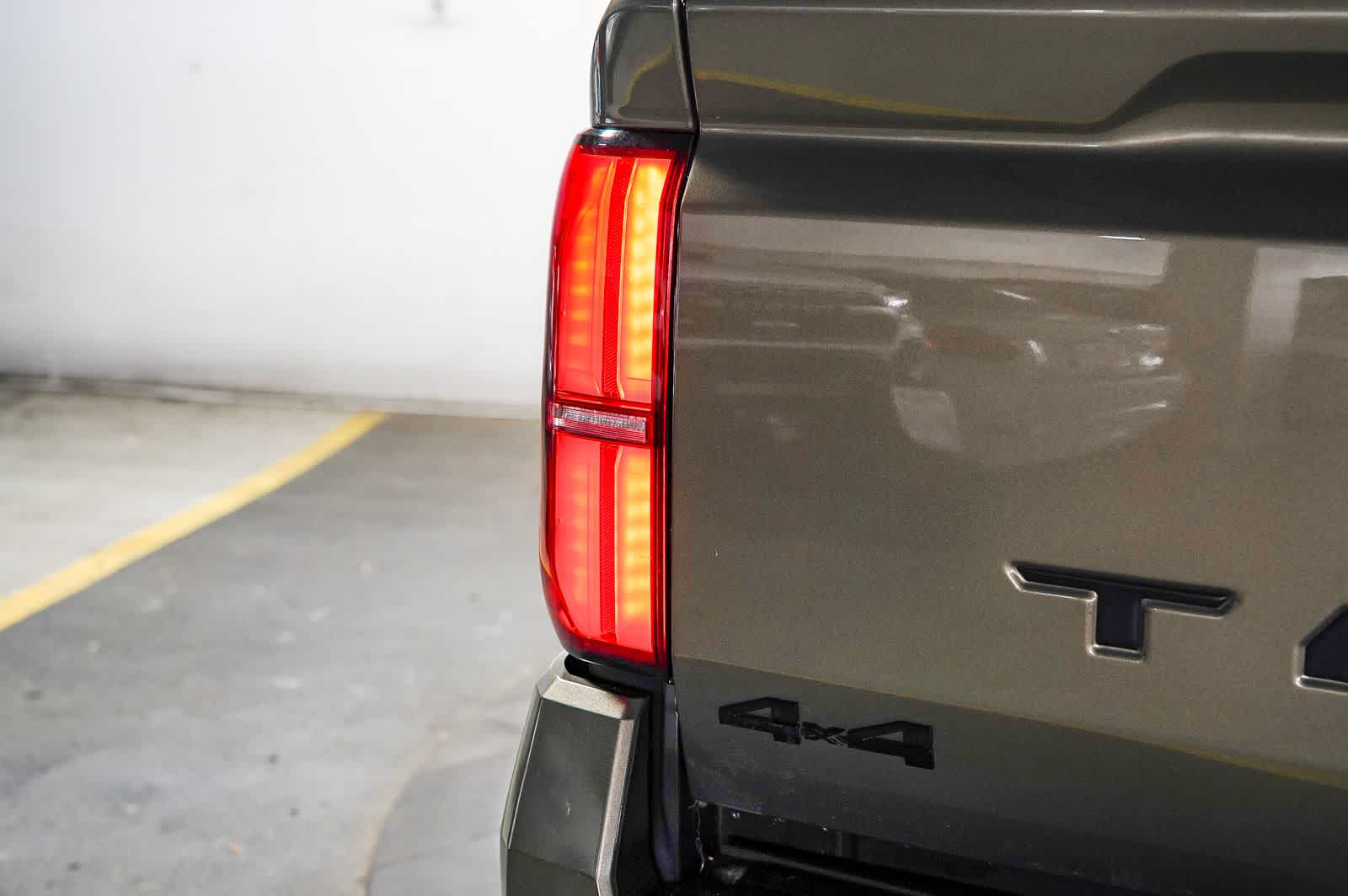 Toyota Tacoma TRD Sport 2024