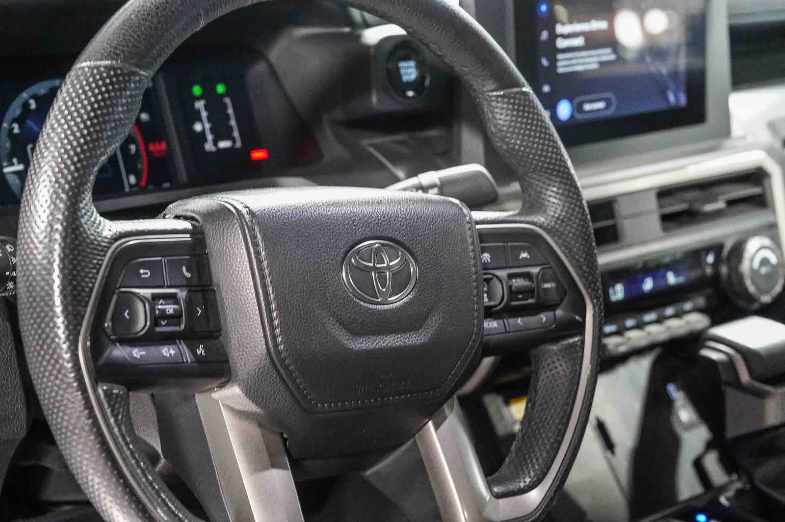 Toyota Tacoma SR5 2024