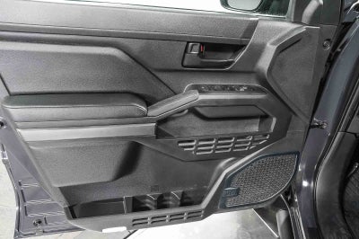Toyota Tacoma SR5 2024