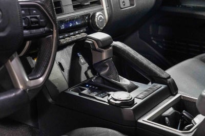 Toyota Tacoma SR5 2024