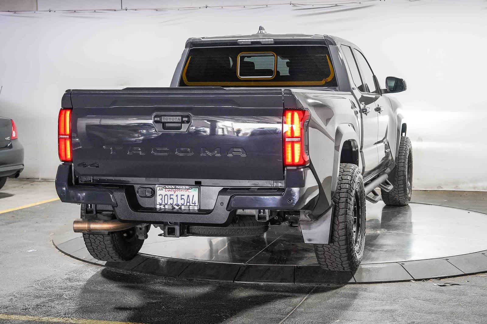 Toyota Tacoma SR5 2024