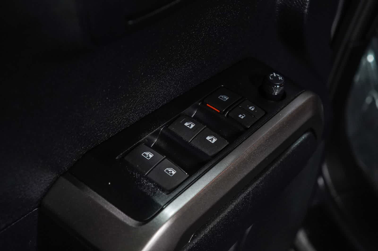 Toyota Tacoma SR5 2023