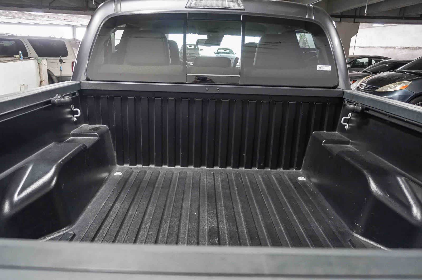 Toyota Tacoma SR5 2023