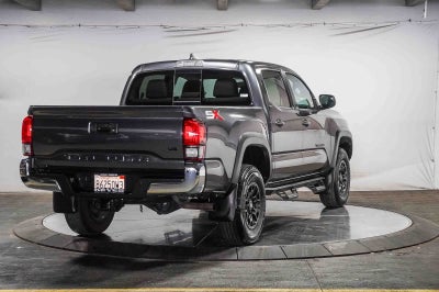 Toyota Tacoma SR5 2023