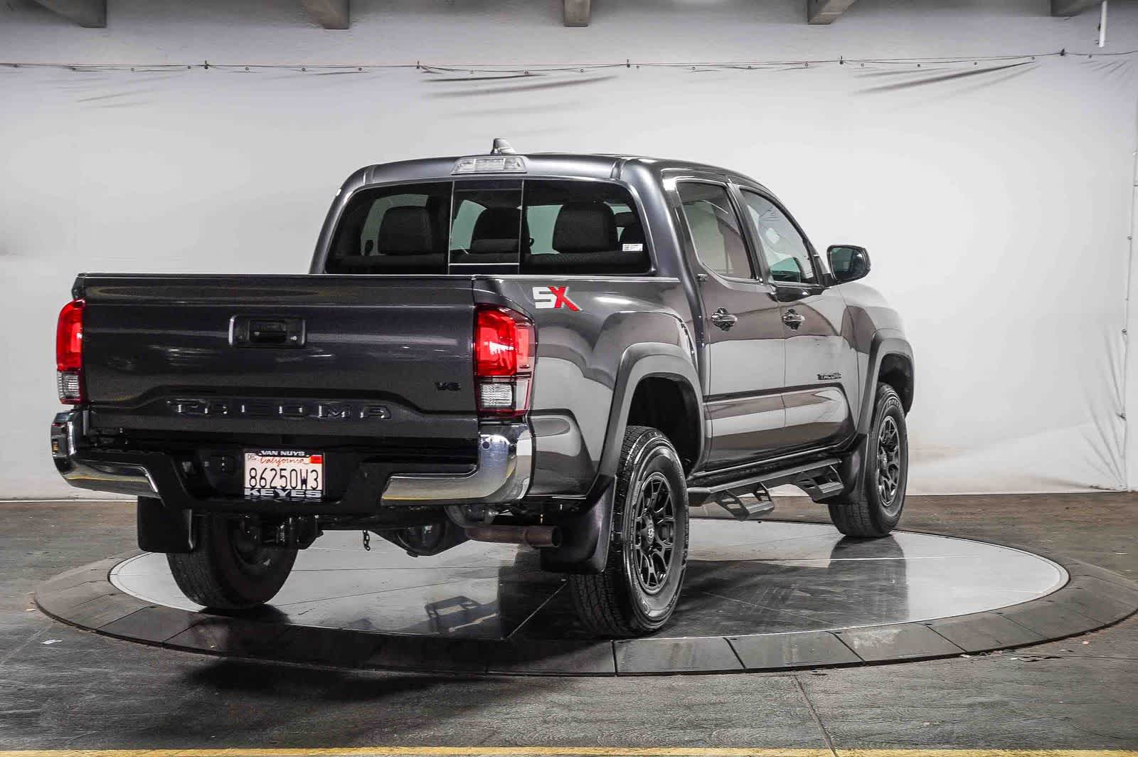 Toyota Tacoma SR5 2023