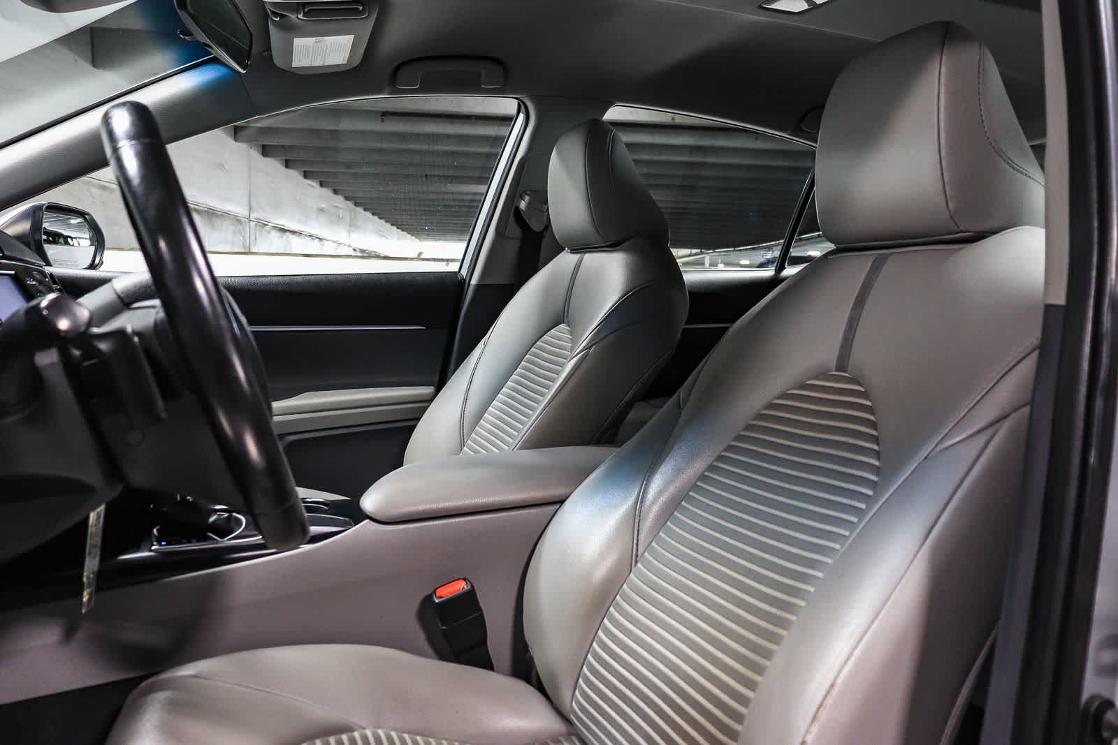 Toyota Camry SE 2019