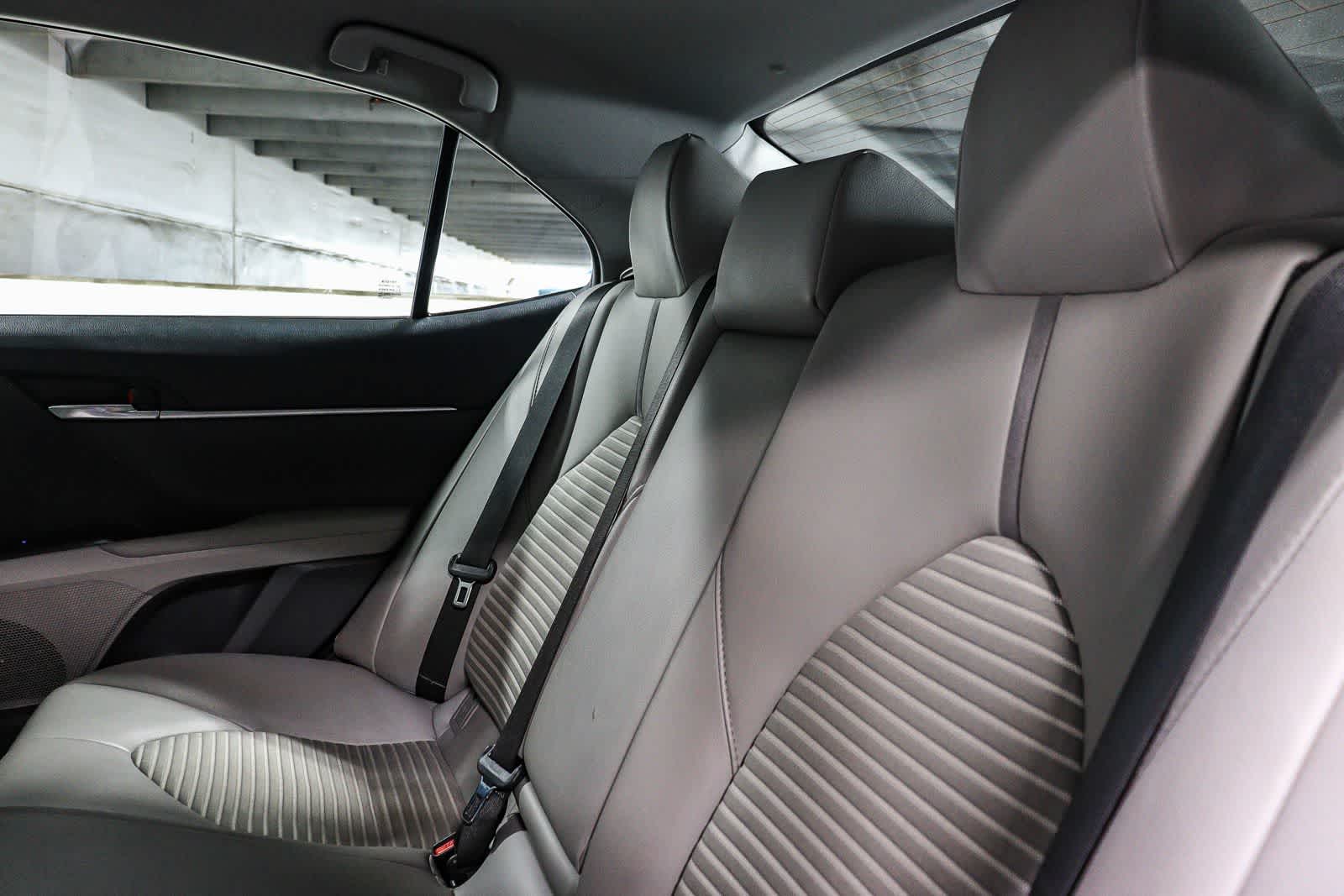 Toyota Camry SE 2019