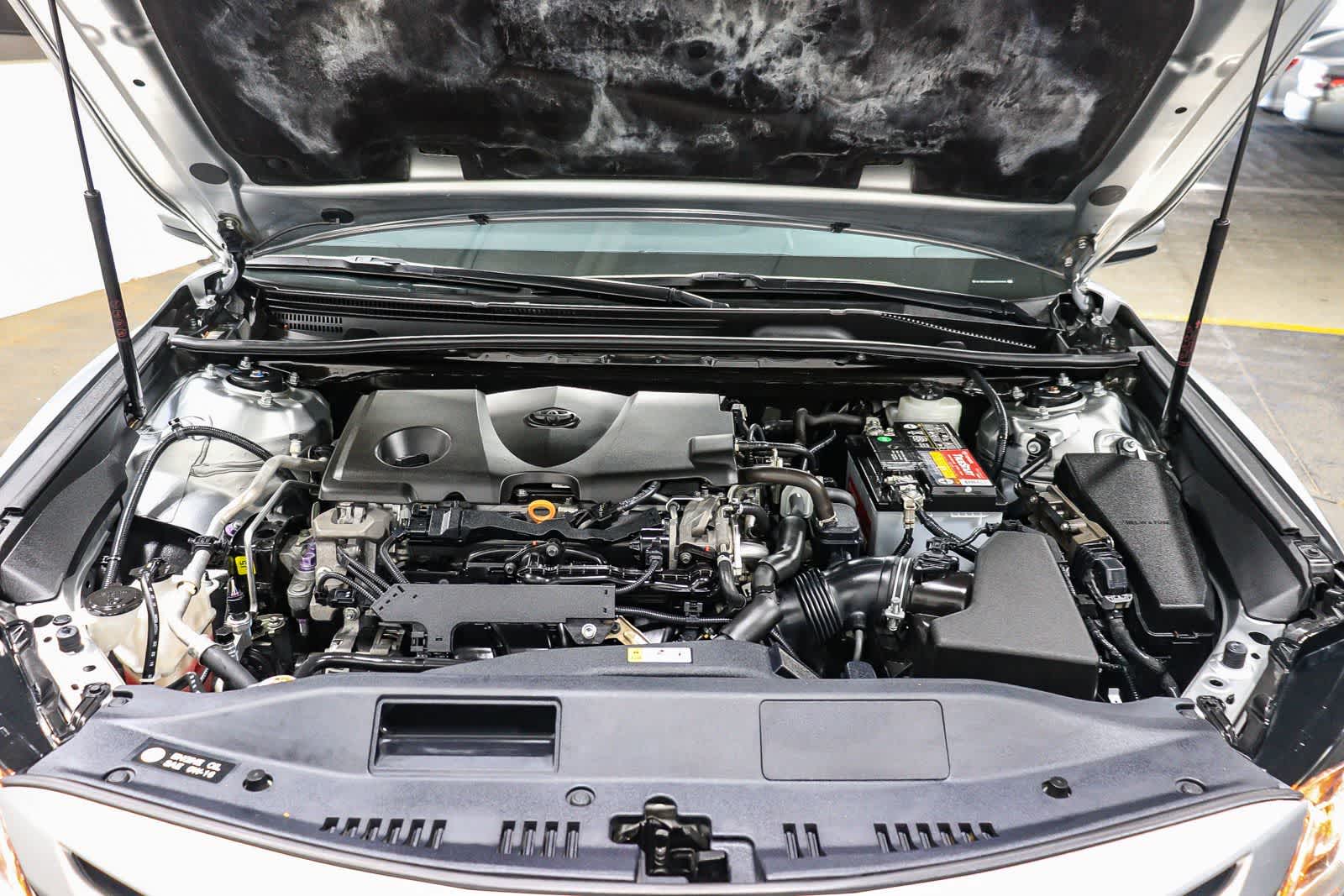 Toyota Camry SE 2019