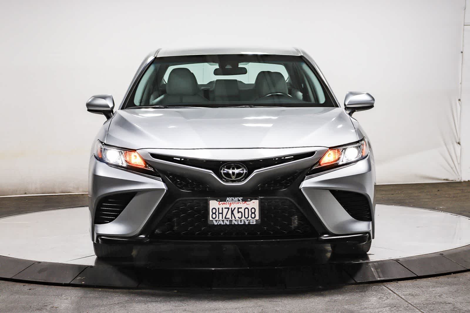 Toyota Camry SE 2019