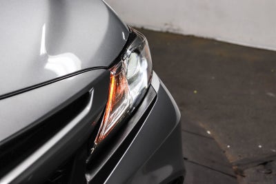Toyota Camry SE 2019