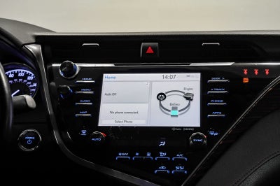 Toyota Camry Hybrid XLE 2019