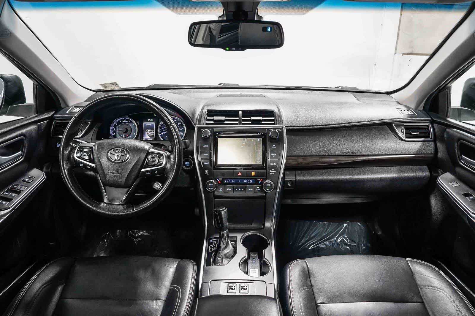 Toyota Camry XLE 2016