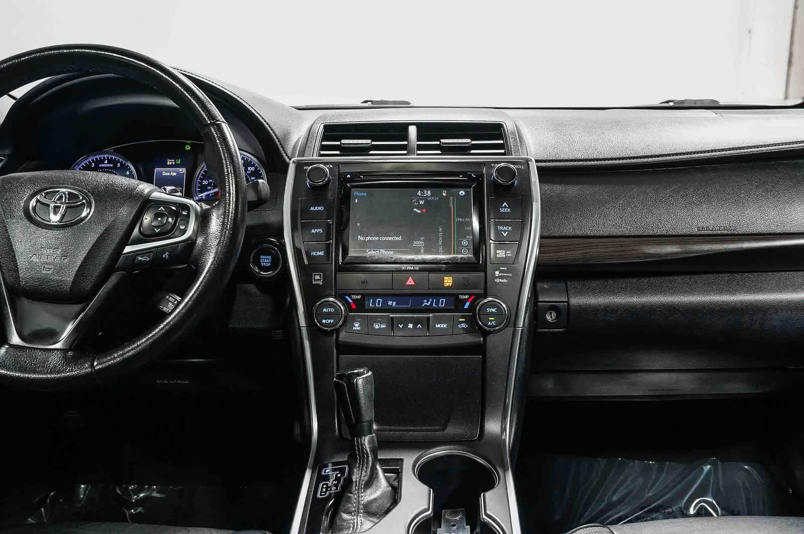 Toyota Camry XLE 2016