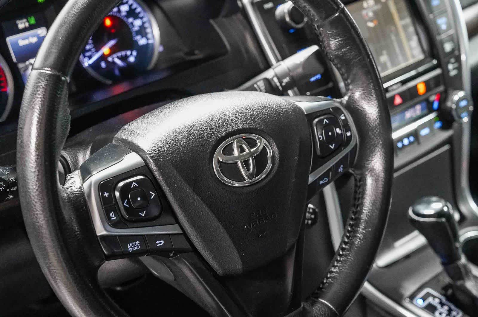 Toyota Camry XLE 2016