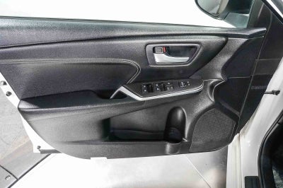 Toyota Camry XLE 2016