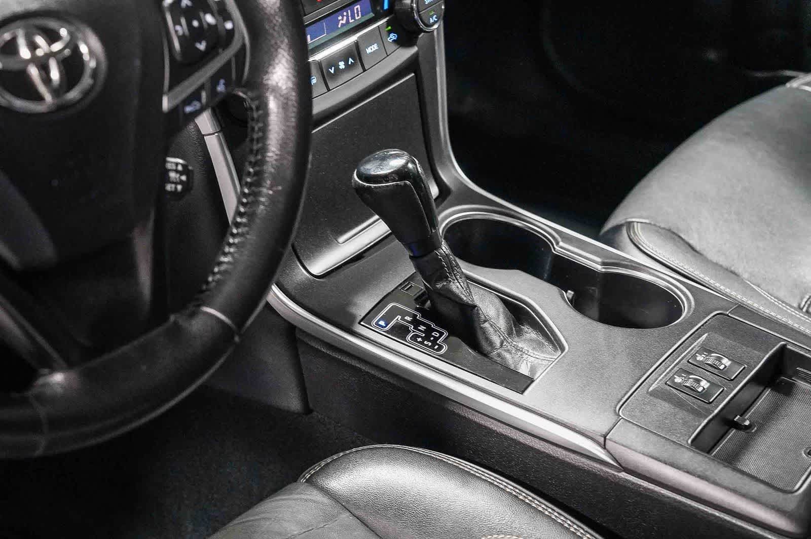 Toyota Camry XLE 2016