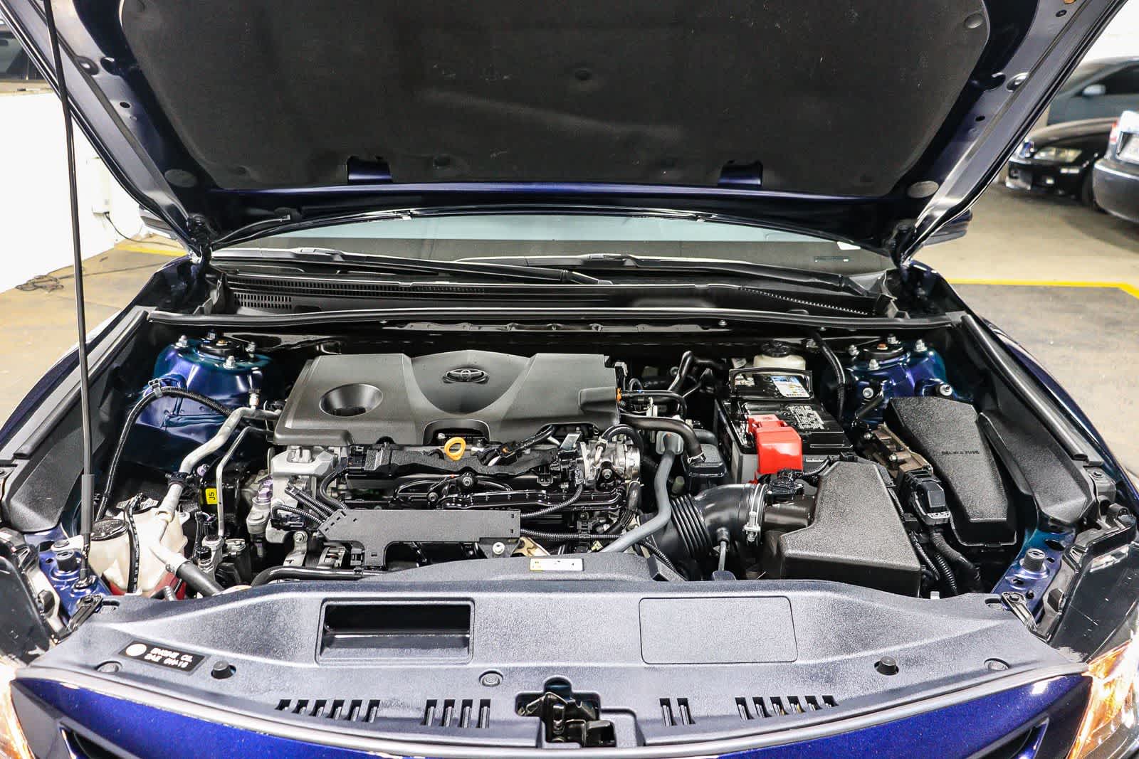 Toyota Camry SE 2022