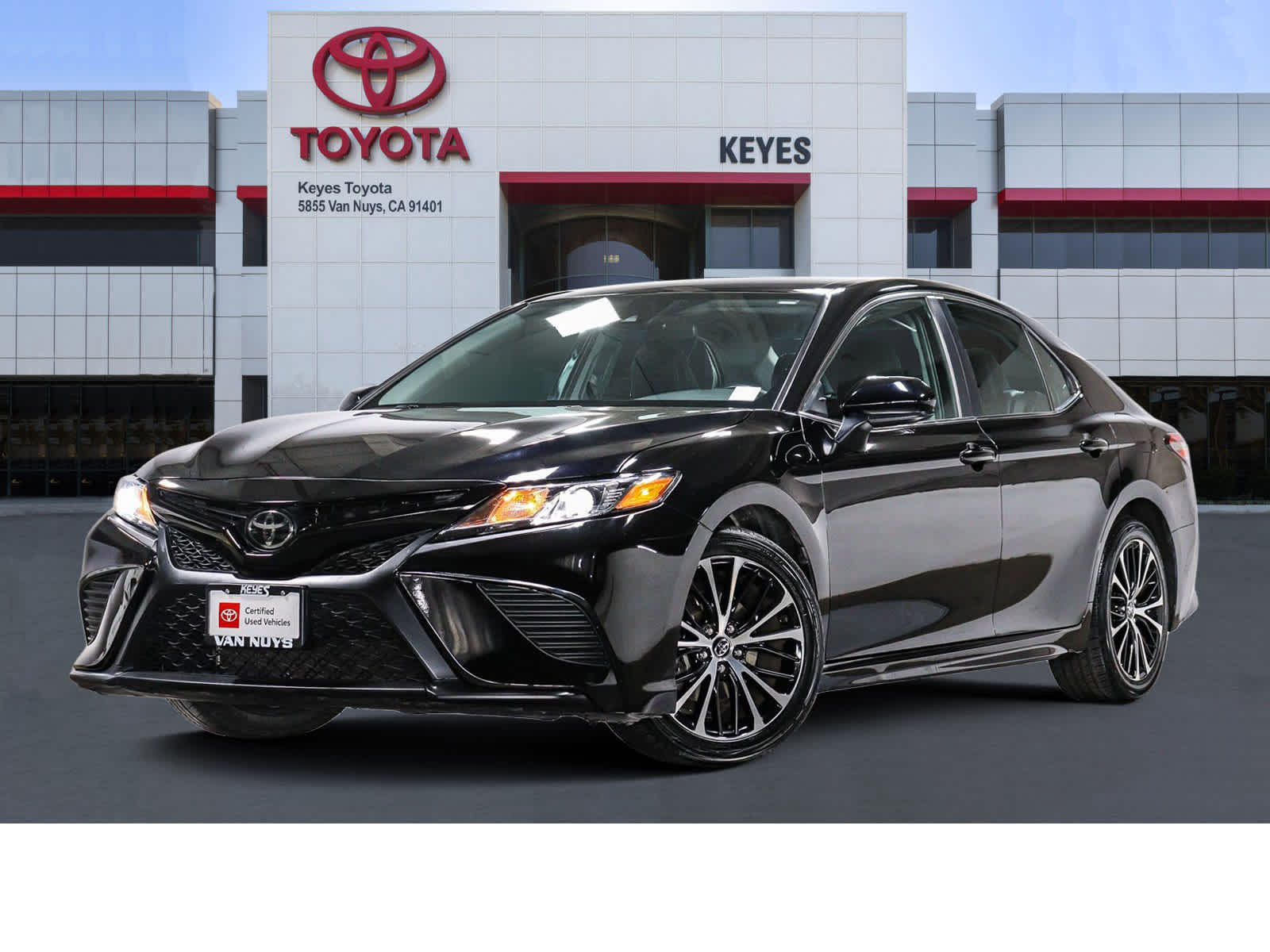 Toyota Camry SE 2020