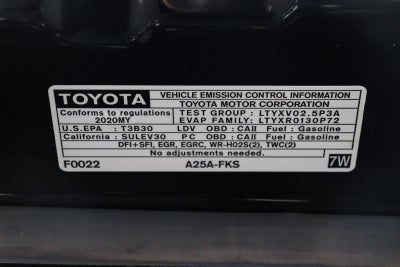 Toyota Camry SE 2020