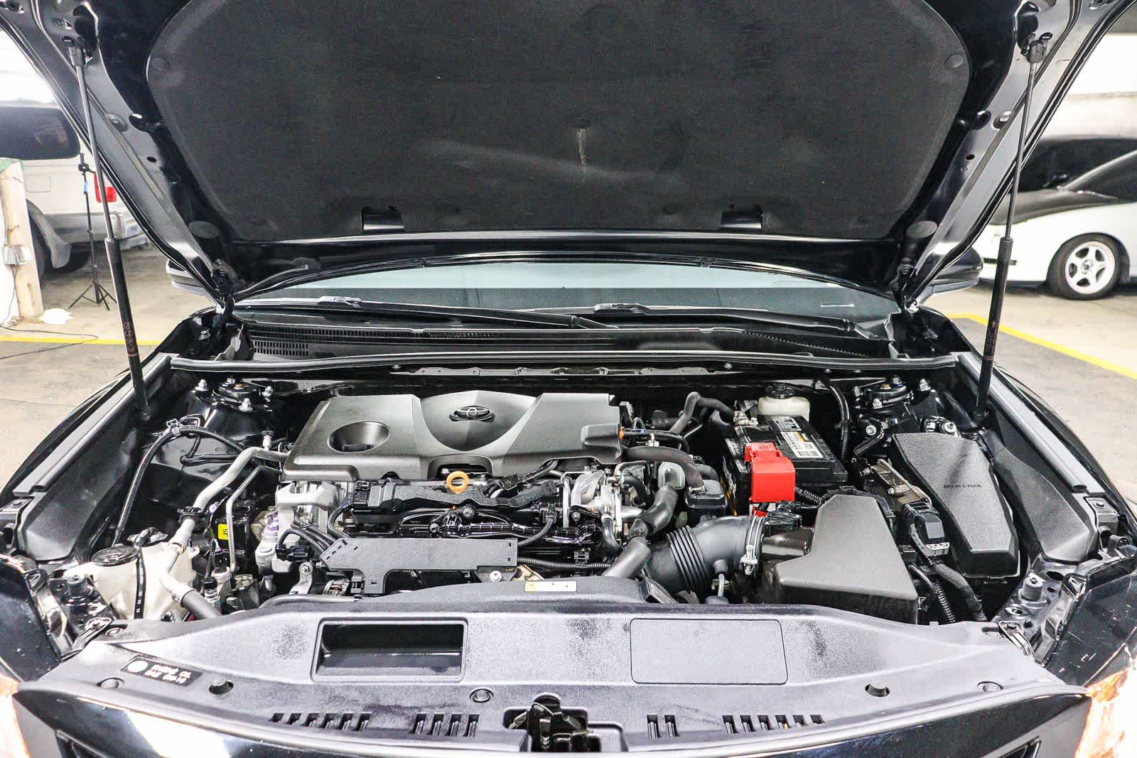 Toyota Camry SE 2020