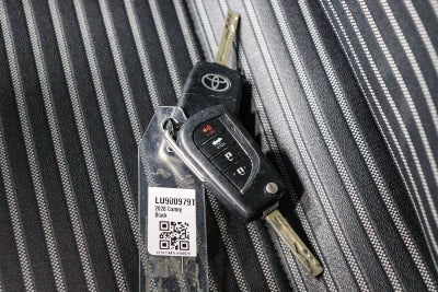 Toyota Camry SE 2020