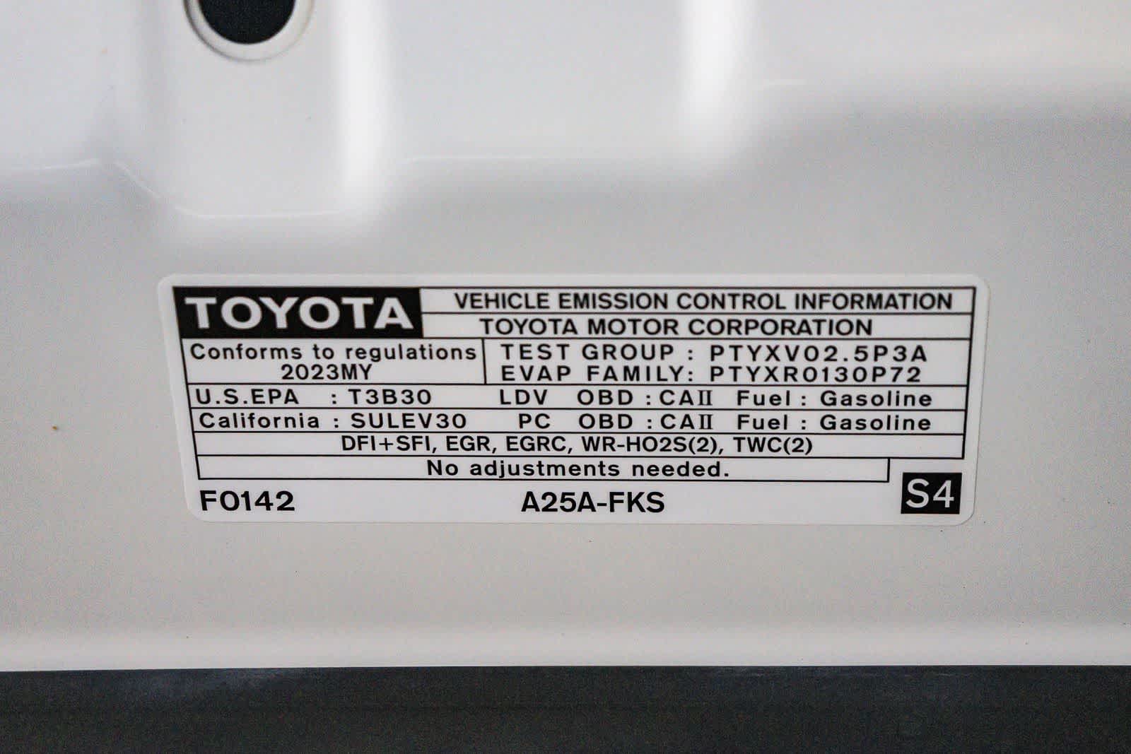 Toyota Camry SE 2023