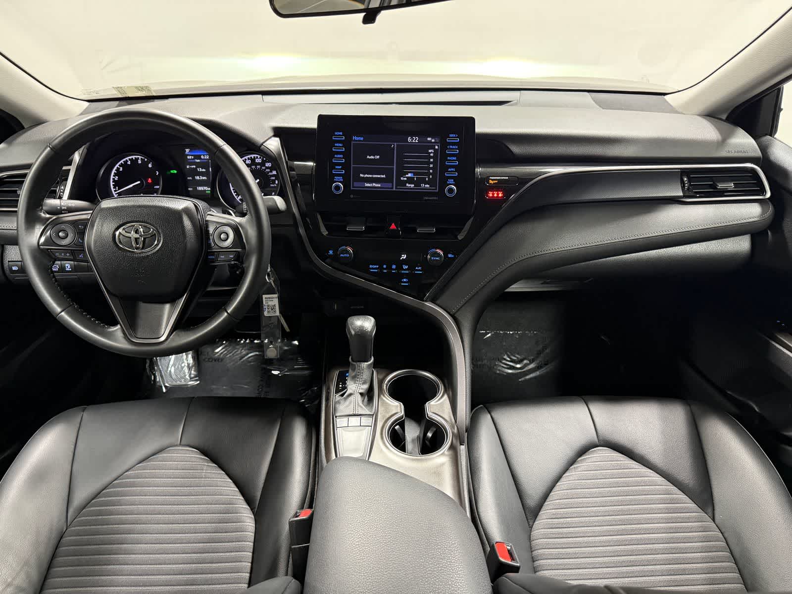 Toyota Camry SE 2024