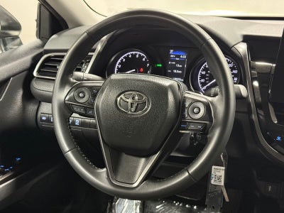 Toyota Camry SE 2024