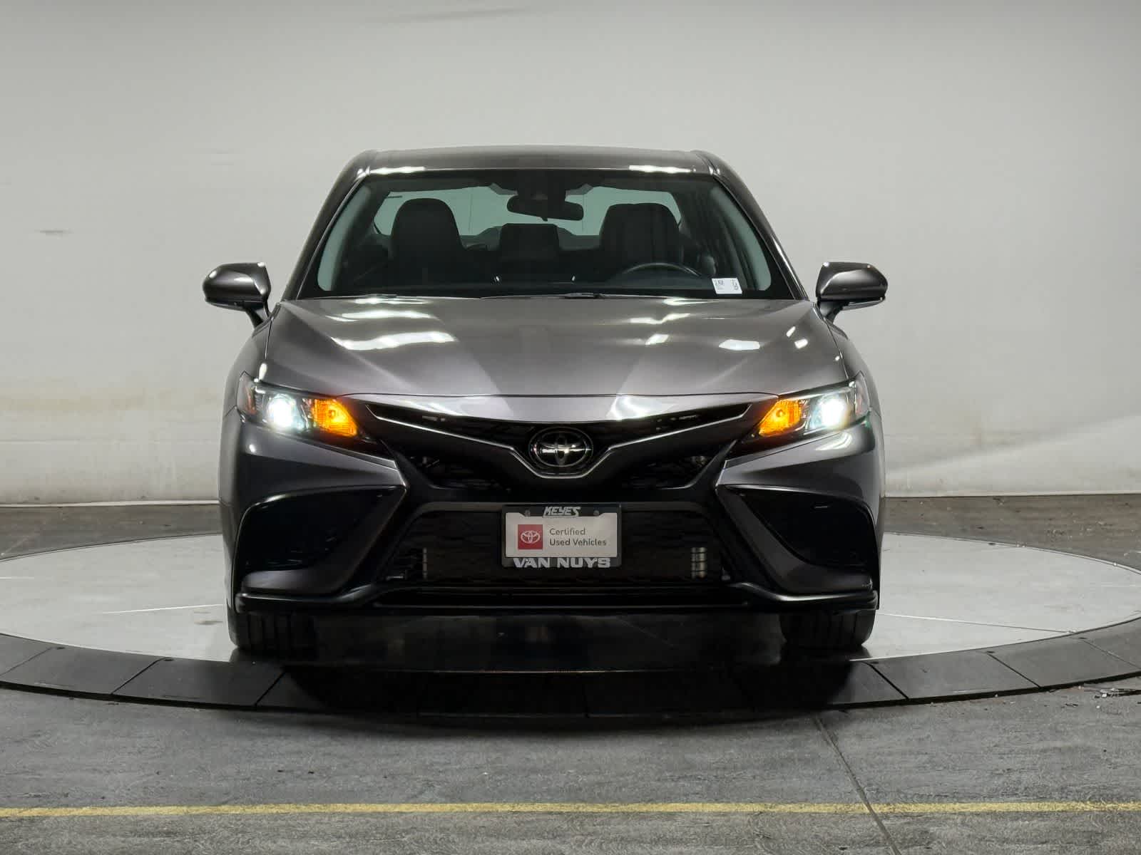 Toyota Camry SE 2024