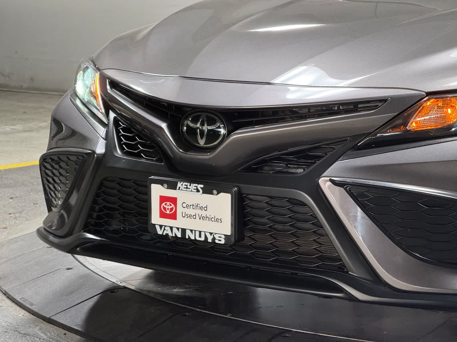 Toyota Camry SE 2024