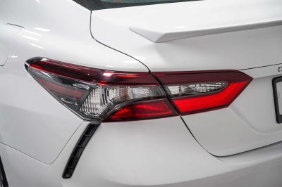 Toyota Camry SE 2024