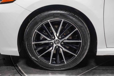 Toyota Camry SE 2024